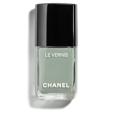 シャネル / ヴェルニ 131 キャヴァリエ スゥルの公式商品情報｜美容